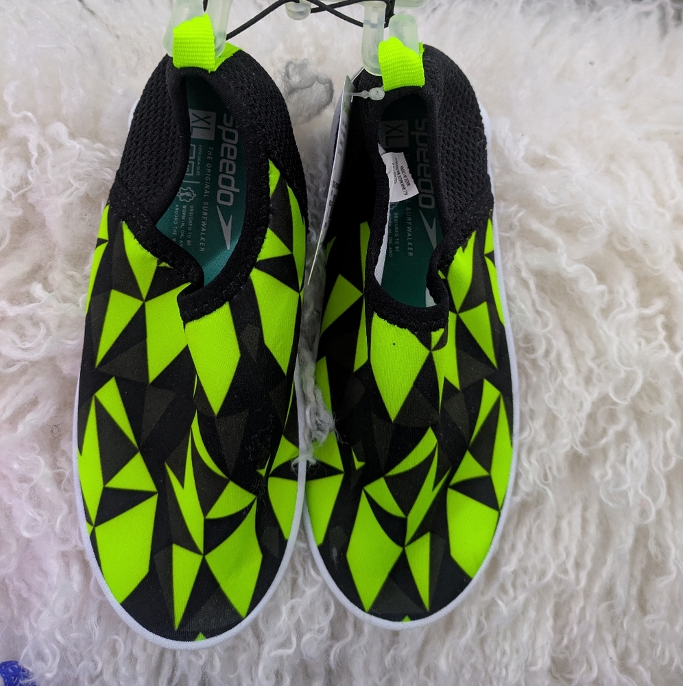 Speedo - Kids Beach Booties - Black/Neon Green - XL (11-12)